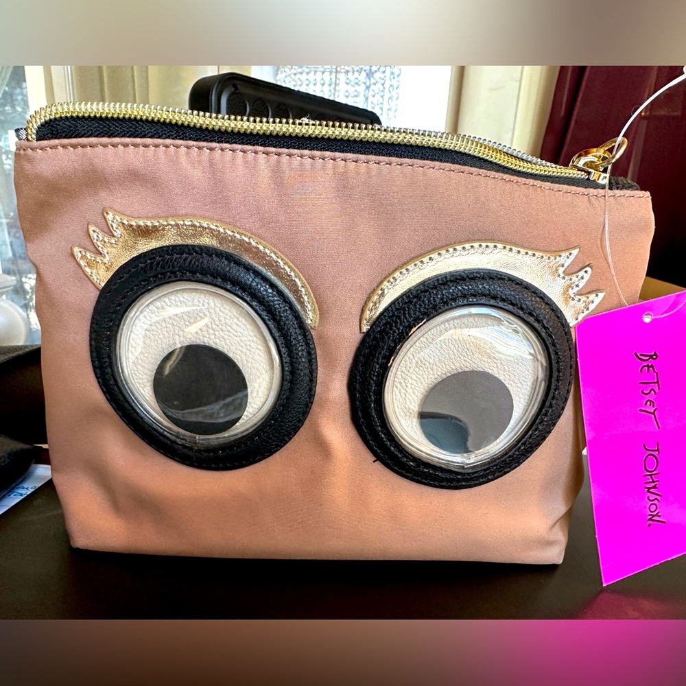 Betsy Johnson Google Moogly spice BR9153  make up bag. NWT